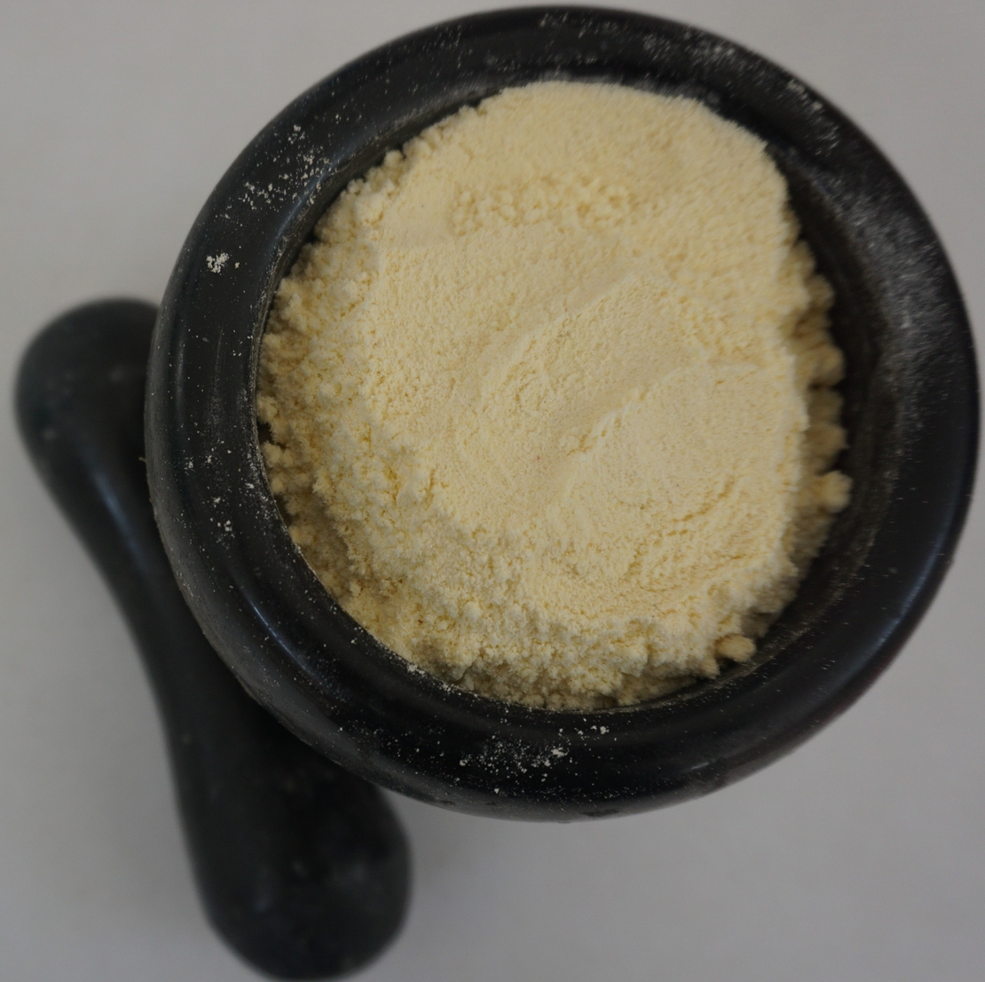 קמח תירס צהוב- (דֶּקִּיקָה בְהַר מַשְּׁלַה) ደቂቃ ባሕር ማሸላ