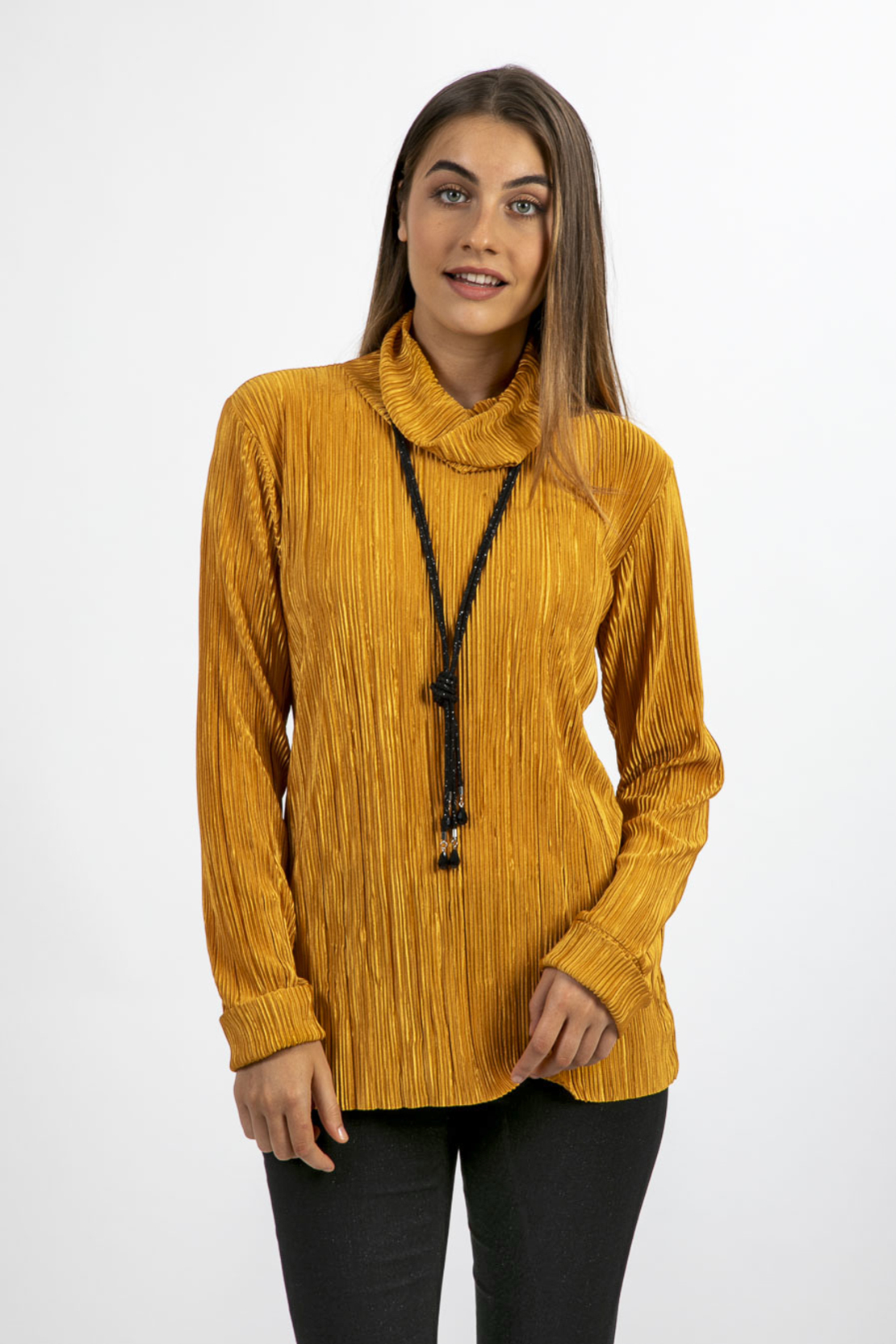 חולצת פליסה עם גולף נשפך-דגם אורן(אורלי גולן)