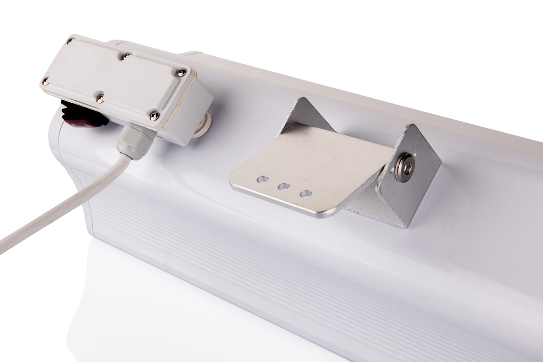 תנור אינפרא לבן 2000W 