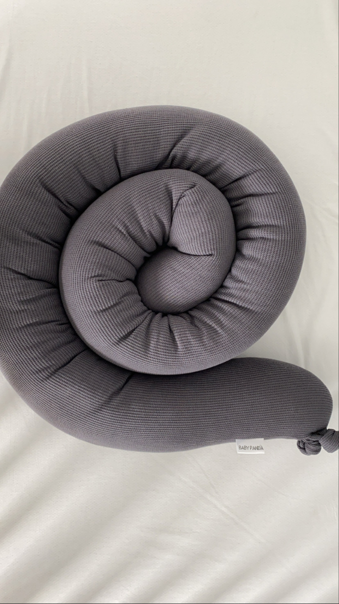 שבי הנחשוש| אפור גרפית