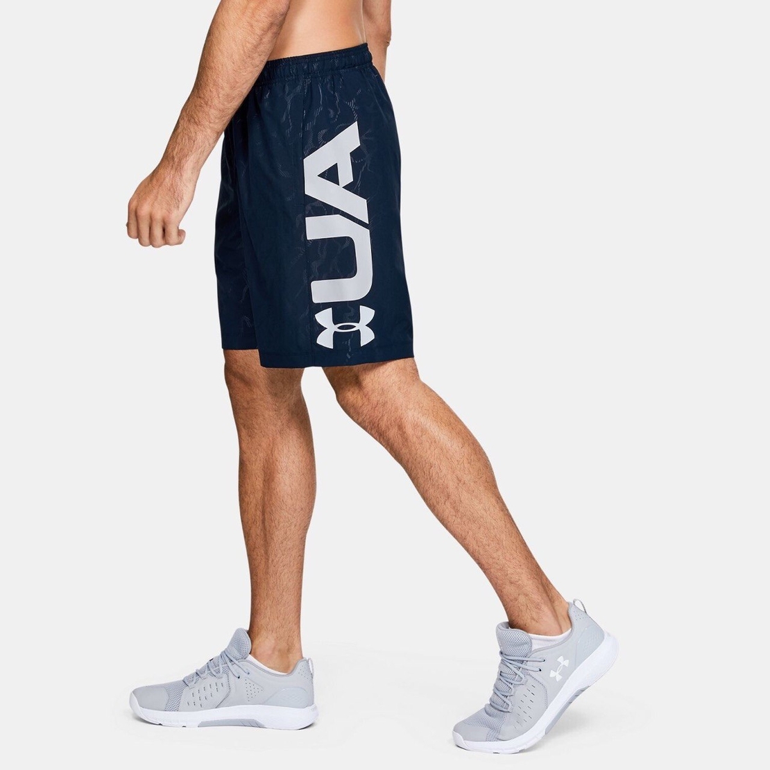 שורט אנדר ארמור גברים | Under Armour Woven Graphic Emboss Shorts 