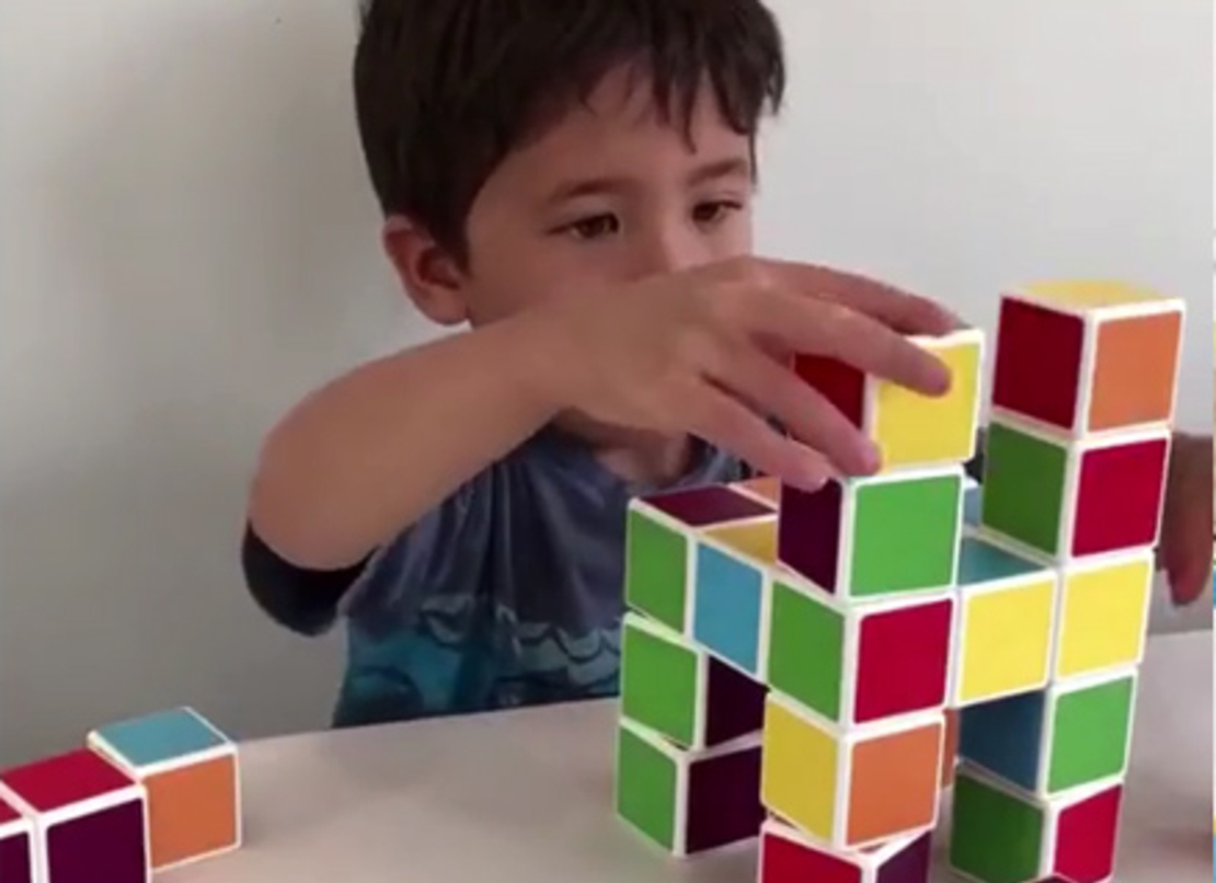 משחק הרכבה מגנטים מאגיס - קוביות