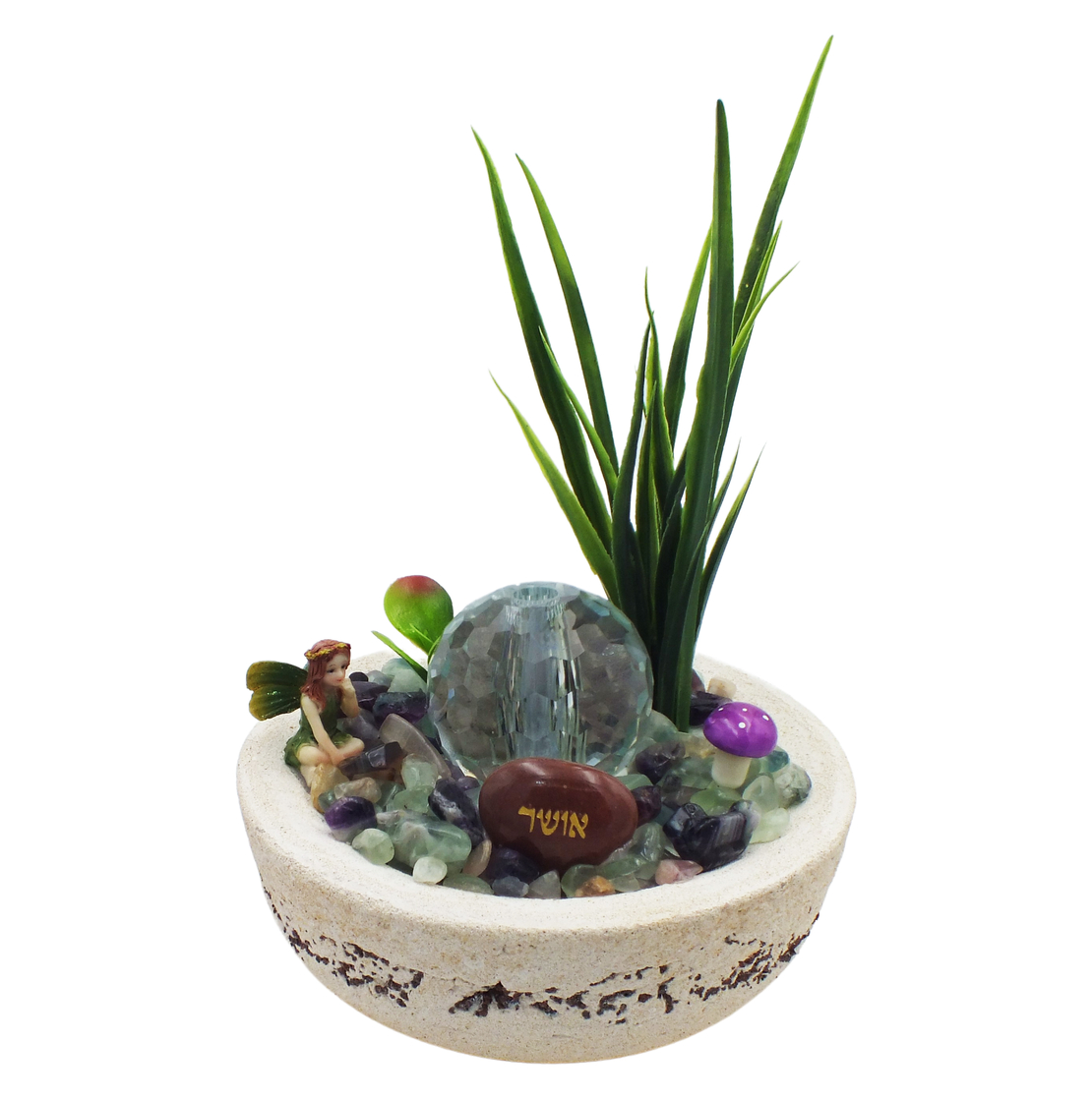 מזרקה עם פלורייט מוחלק בקערה עגולה עם כדור קריסטל 