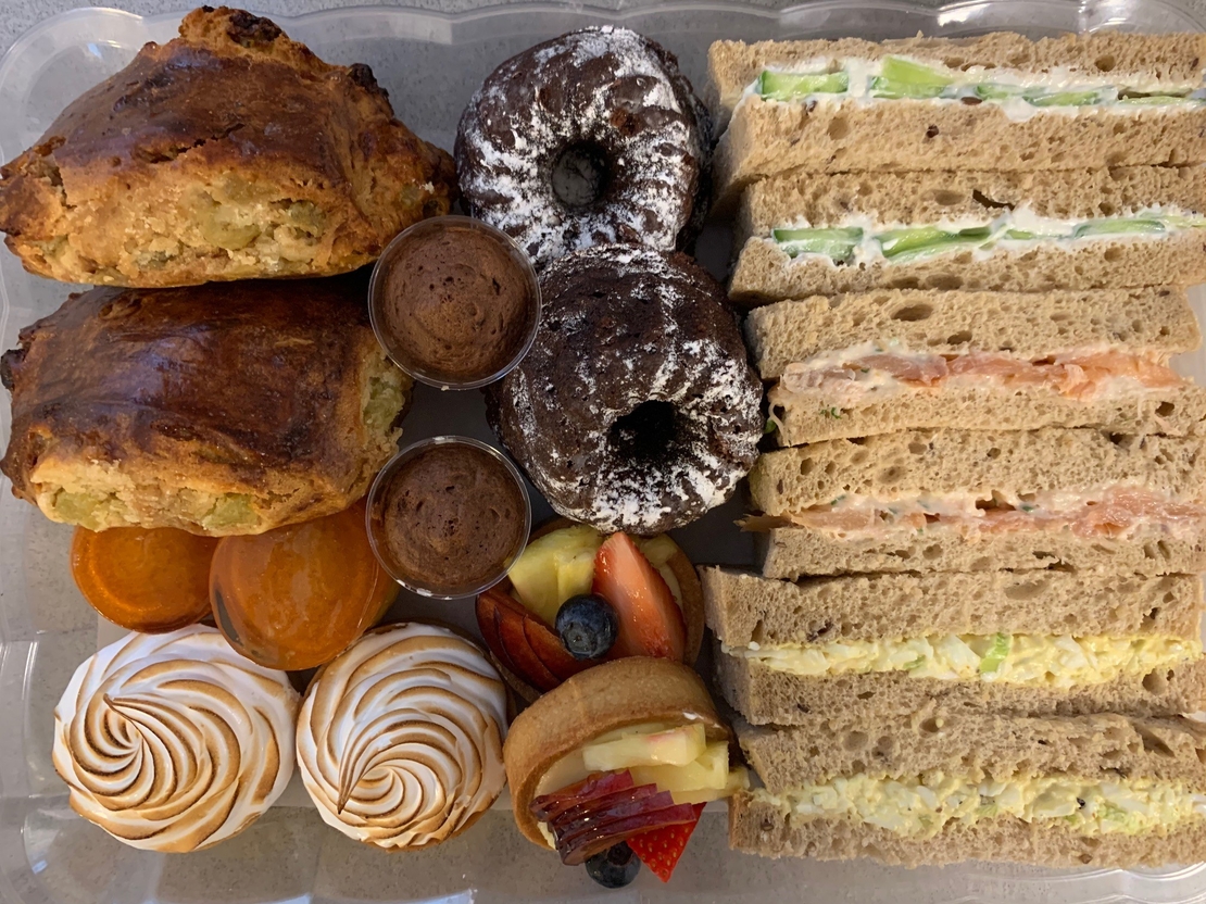 מגש זוגי לאפטרנון תה