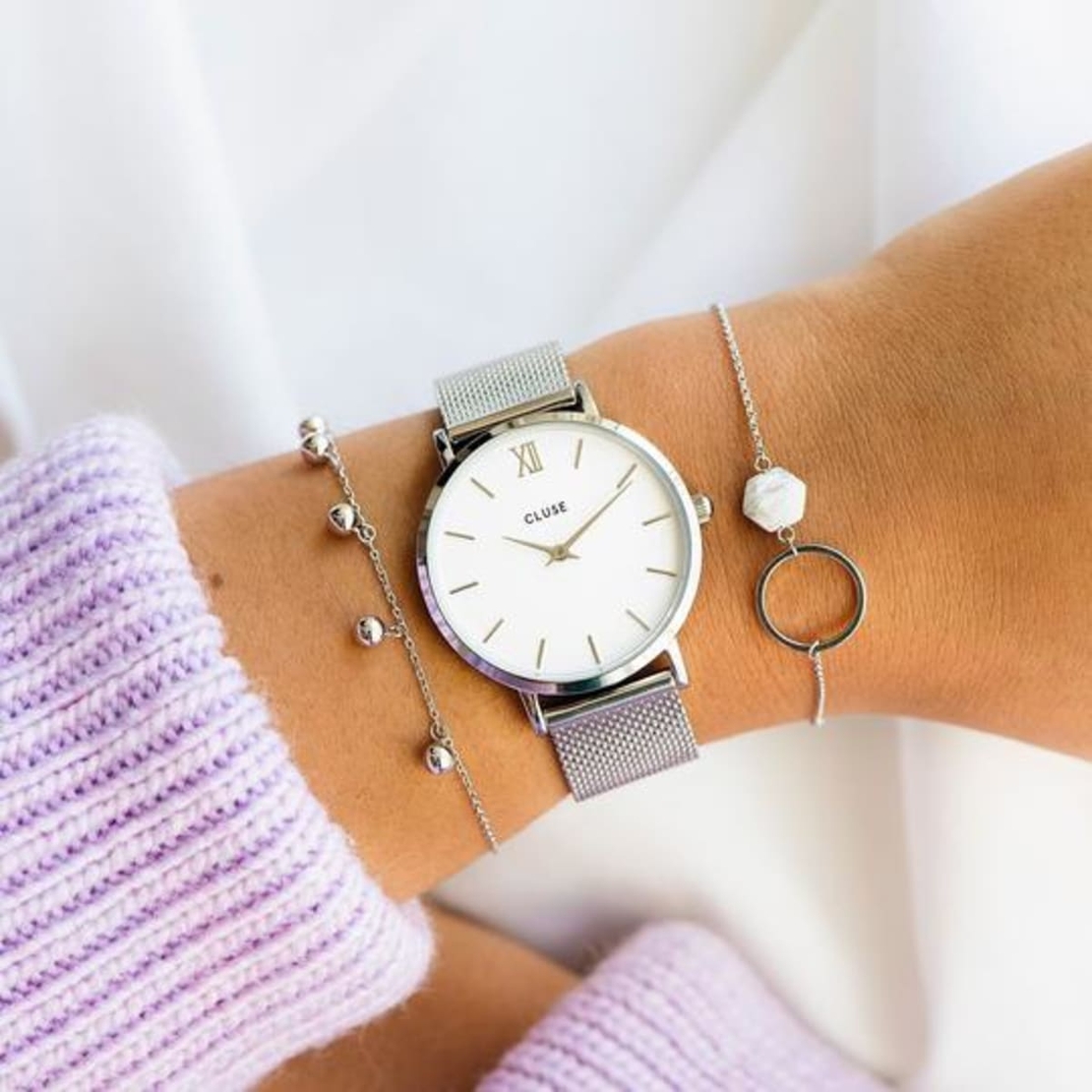 33 mm - CW0101203002  Minuit Mesh White, Silver Color