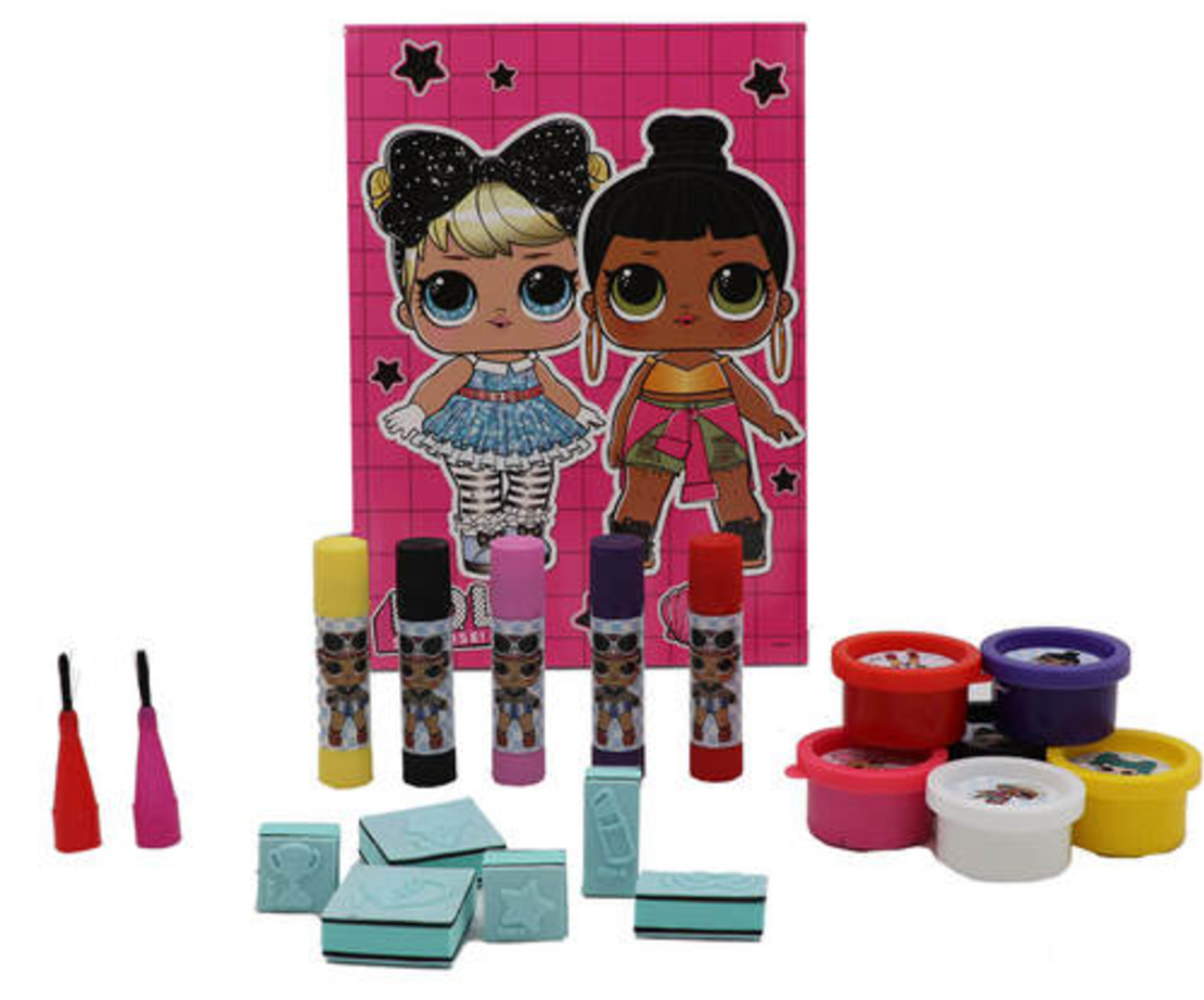 ערכת יצירה עם צבעים וחותמות LOL