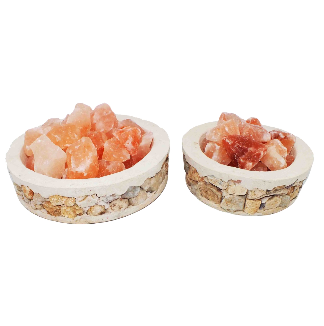 מנורת גבישי מלח הימלאיה בקערה עגולה משולבת בחלוקי נחל