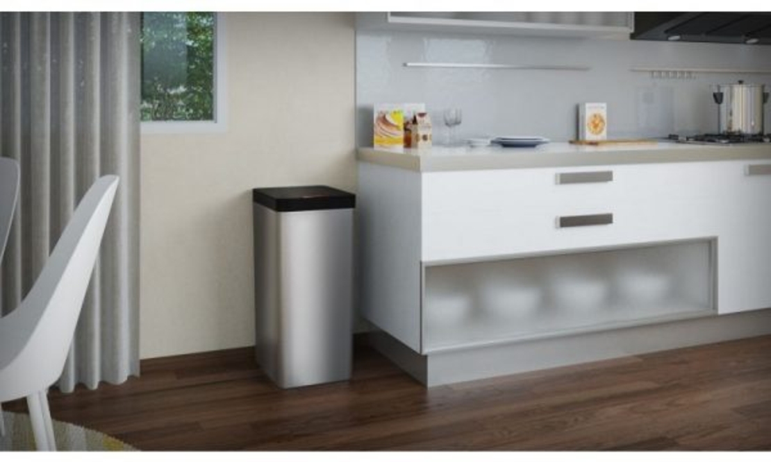 פח אשפה אוטומטי מעוצב RAZCO דגם professional