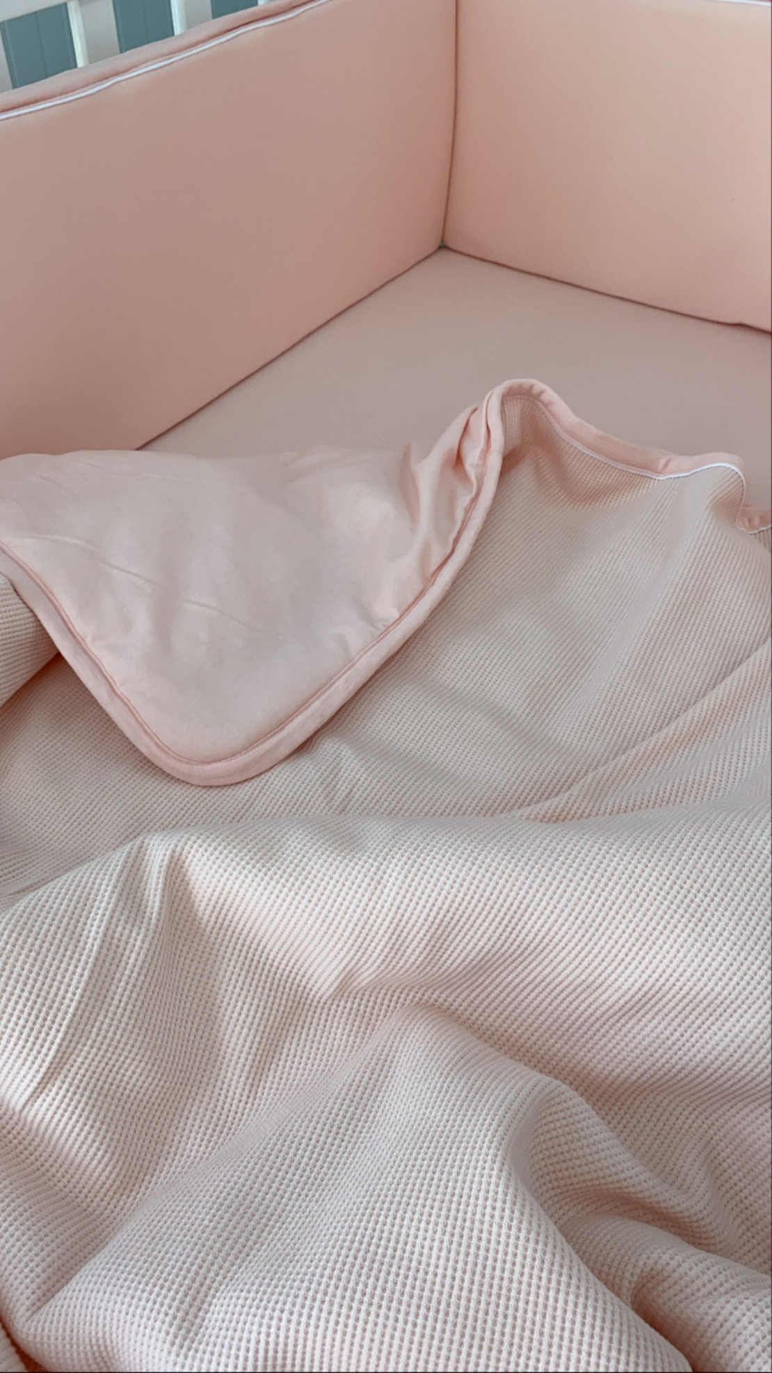 סט קיץ מלא למיטת תינוק | NEW PINK