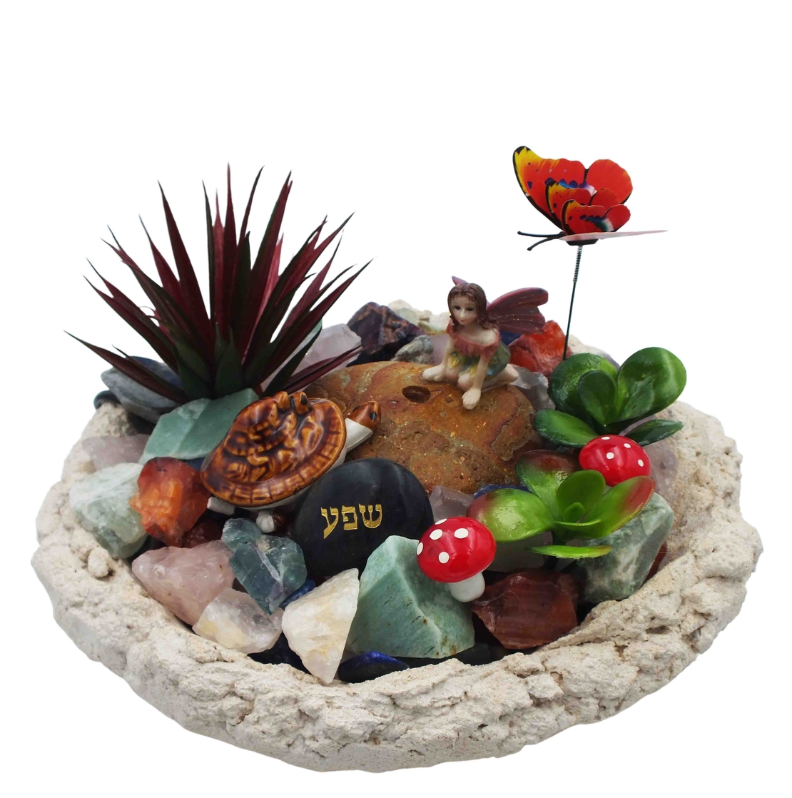 מזרקת מעיין נובע עם מגוון קריסטלים