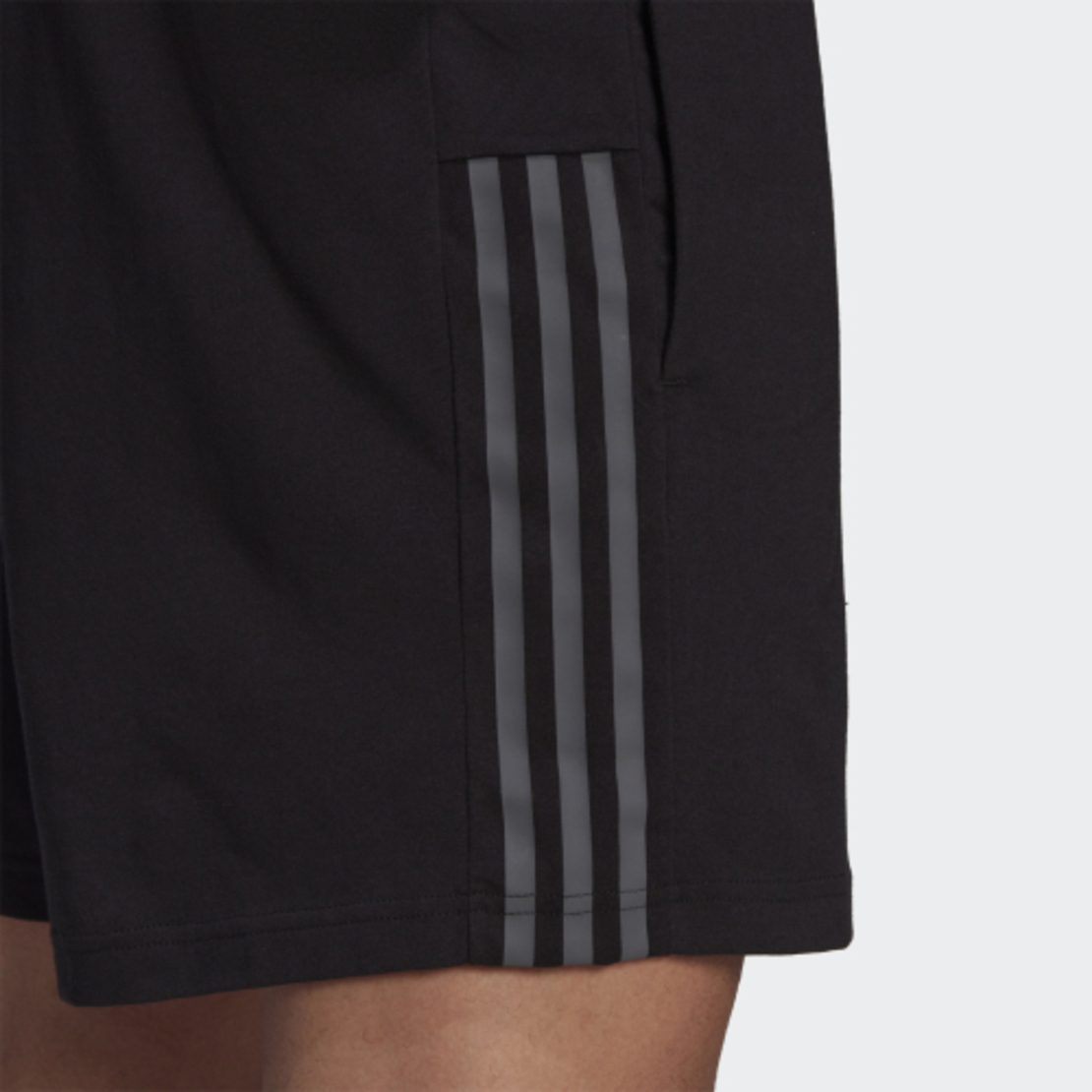 שורט אדידס לגבר | Adidas DK Shorts
