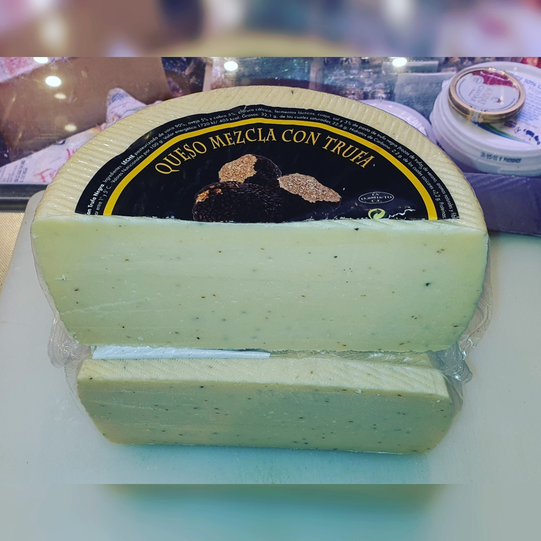 גבינה ספרדית עם כמהין