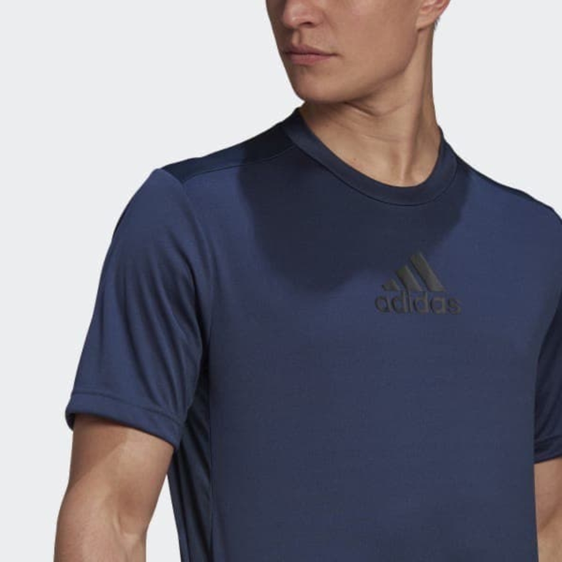 חולצת אדידס לגבר | Adidas Primeblue Designed To Move 3-Stripes Tee 
