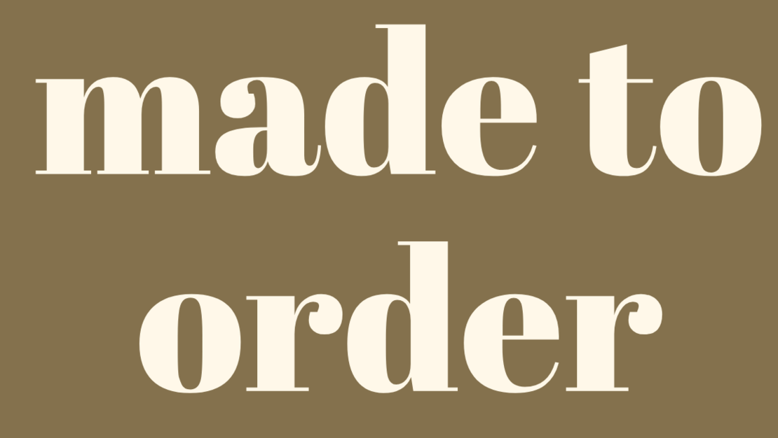 שרשרת איילת | תכשיט משולב קריסטלים  | תכשיט כתום חלודה