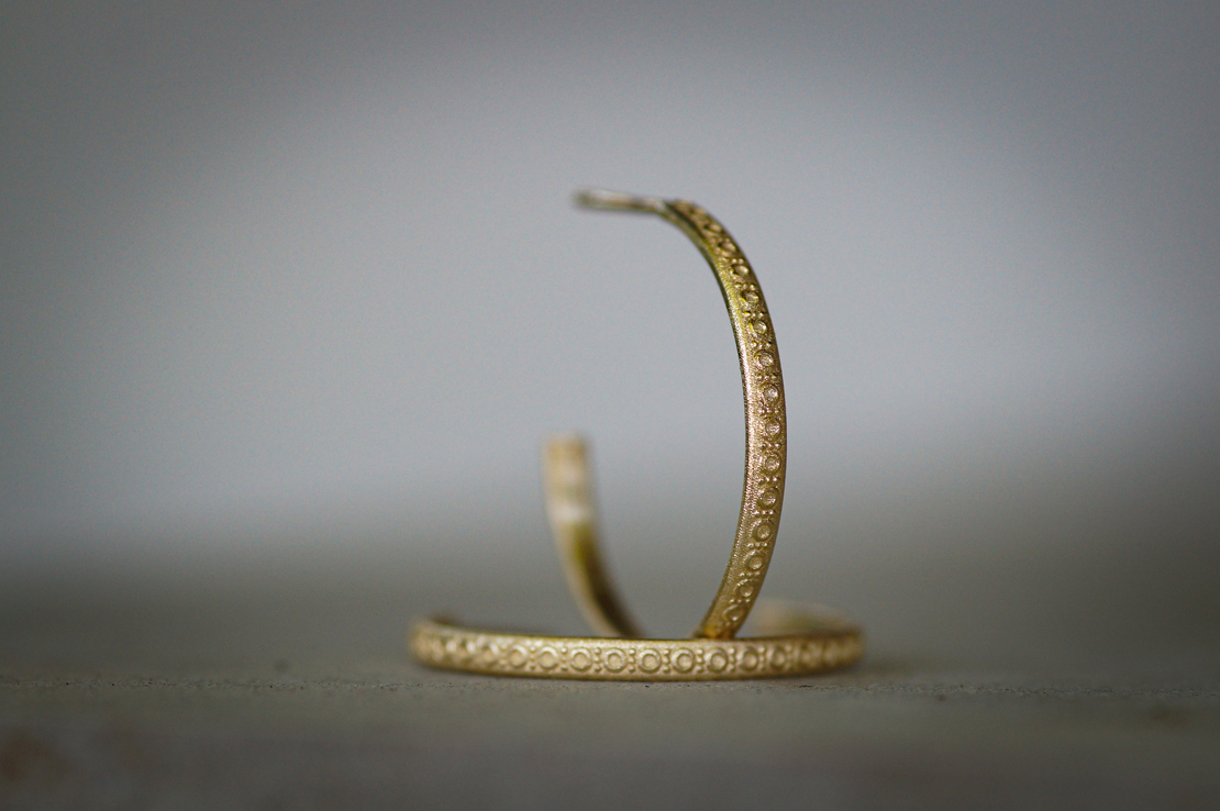 עגילי הדס גדולים