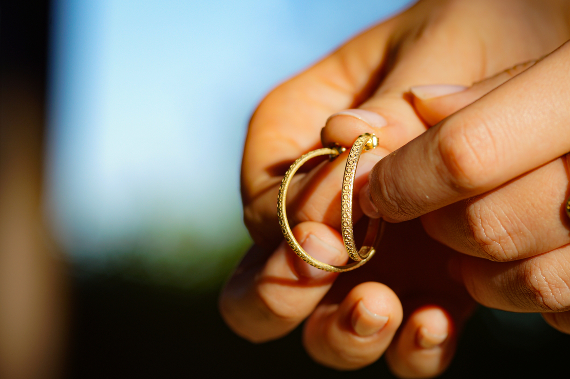 עגילי הדס גדולים