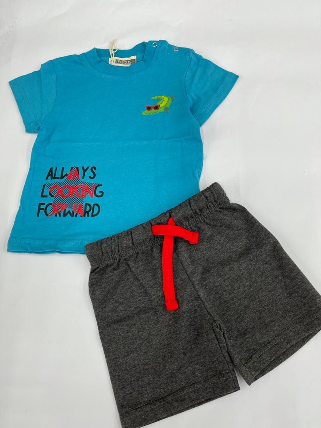 חליפת בייבי בנים 100% כותנה FOCUS (כחול\אפור\לבן)