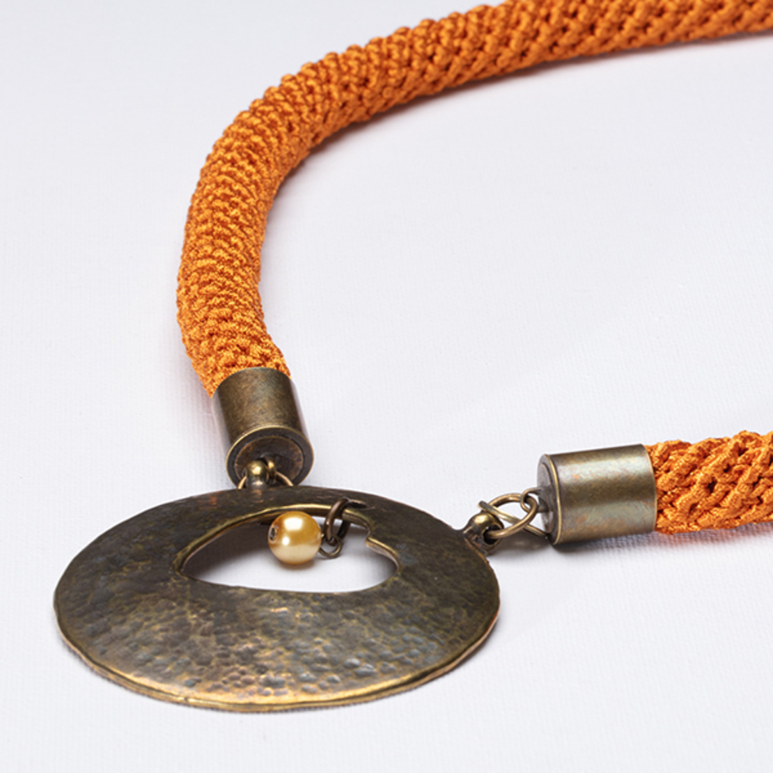 Mustard necklace | Yaara