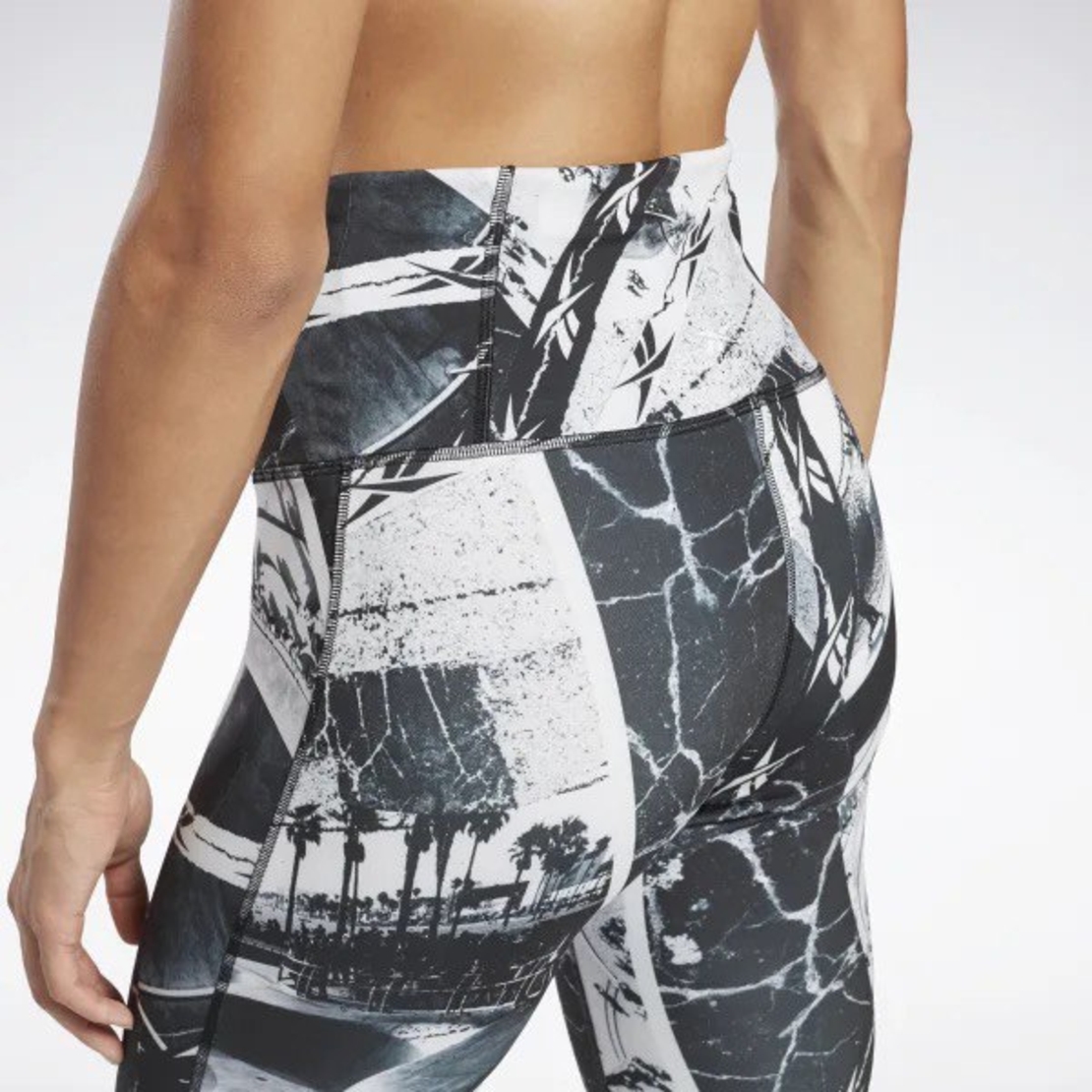 טייץ ריבוק נשים | Reebok Workout Ready Printed Leggings 