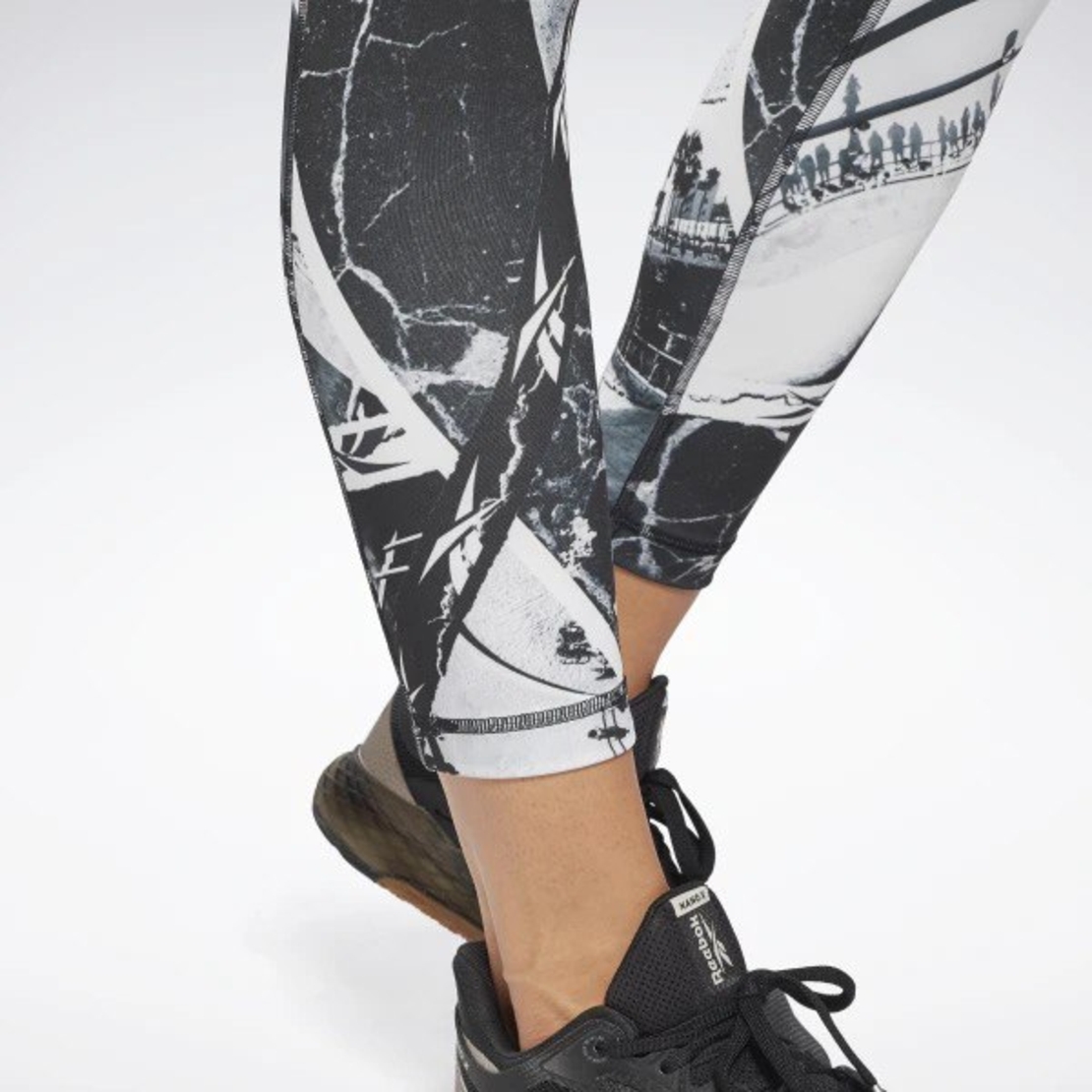 טייץ ריבוק נשים | Reebok Workout Ready Printed Leggings 