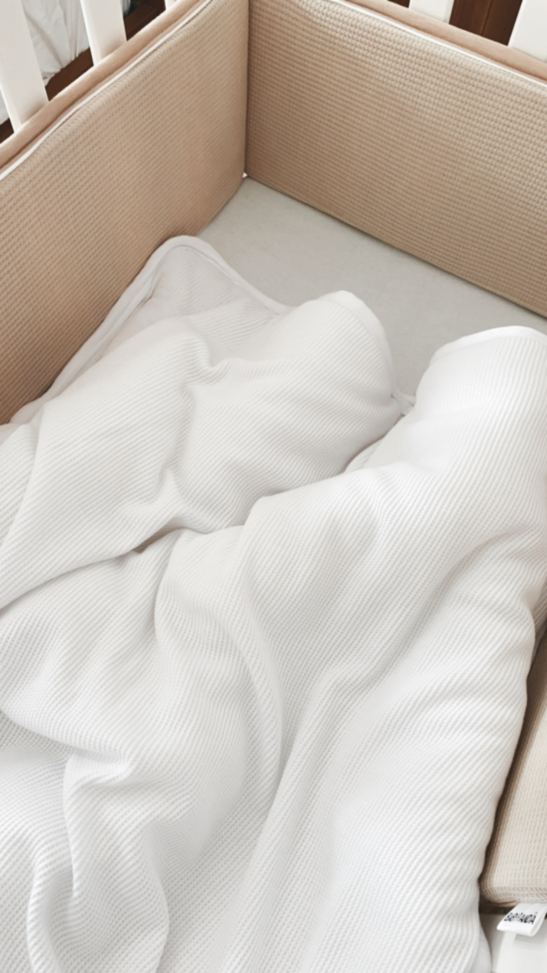 סט מלא לעריסה | ג'רסי וופל נס קפה