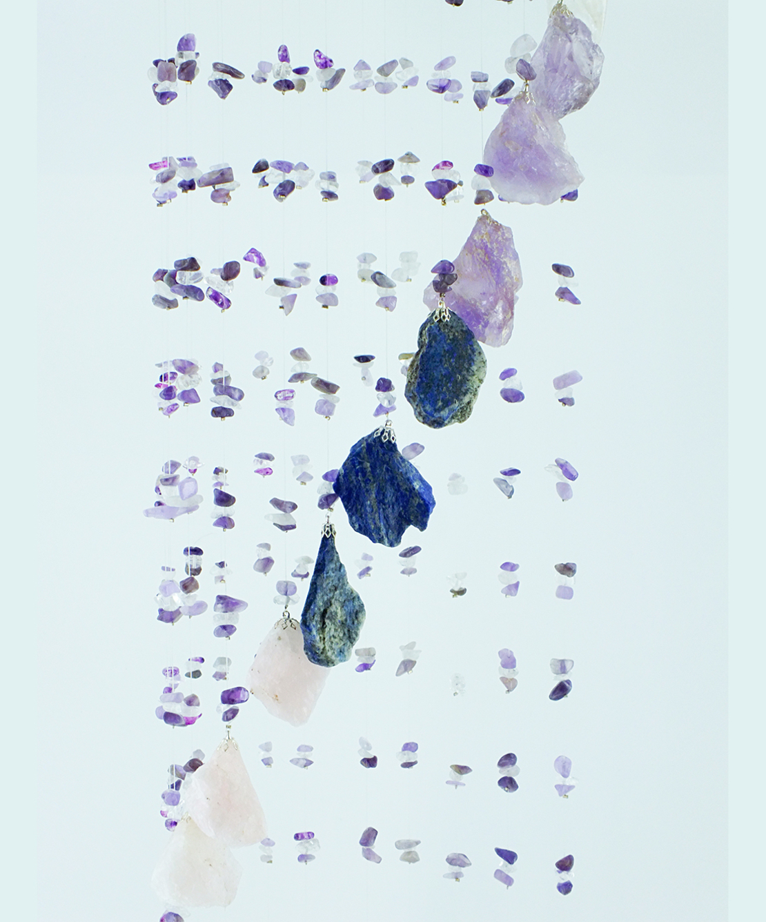 מובייל ספירלה משולב אבני צ'אקרות גולמיות 25 זרועות 120 ס