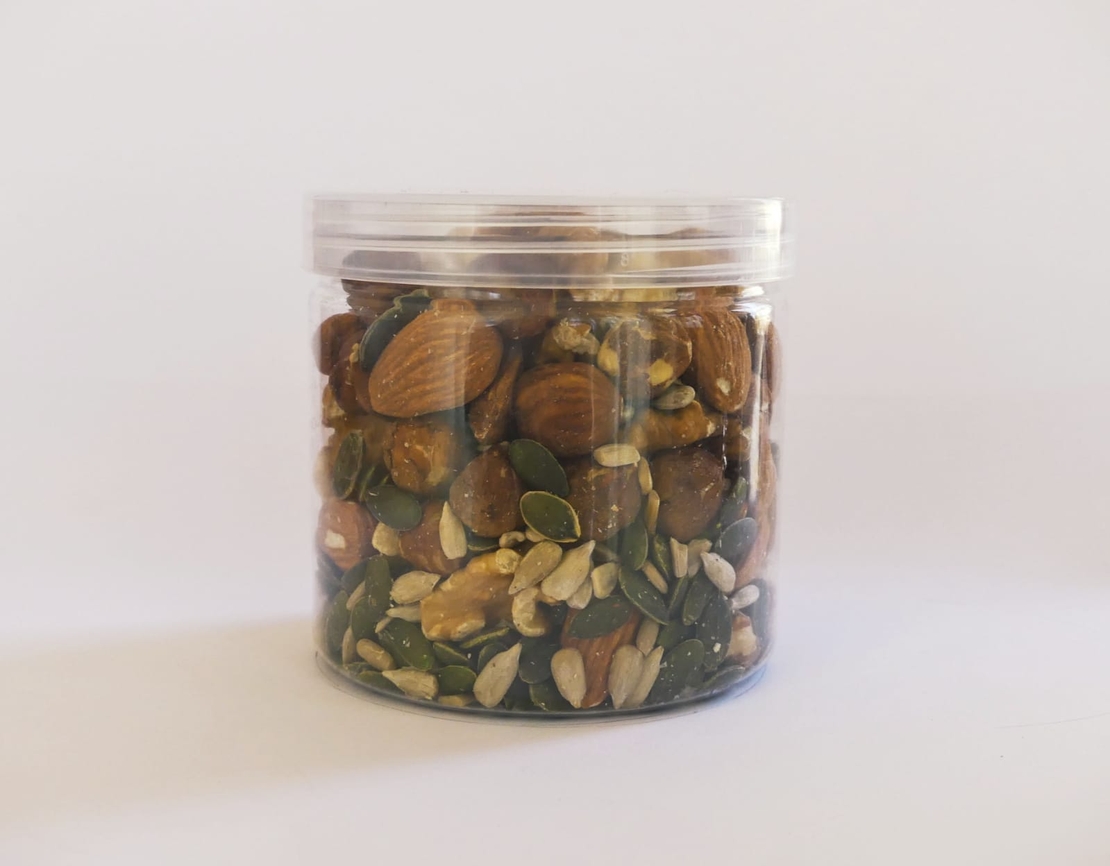 מיקס אגוזים - מארז 