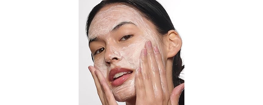 Cleansing & Exfoliation (ניקוי וחידוש העור)