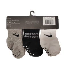 מארז 3 זוגות גרביים NIKE אפור שחור לבן  מידה 6-12 חודשים
