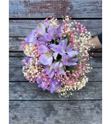 Daisy bridal bouquet