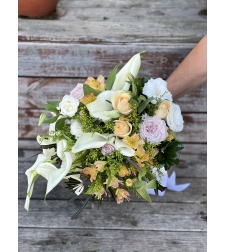 Suzanne bridal bouquet