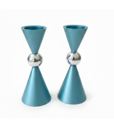 Pair of Different colors 