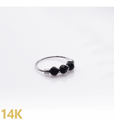 חישוק לפירסינג עם חרוז שחור- זהב 14K