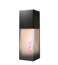 מייק אפ HUDA BEAUTY