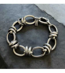 Adel bracelet