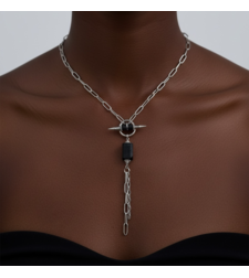 Elegant Noir necklace