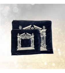 Cover for tallit and tefillin, Vilna Gate