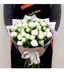 Bouquet of white roses - 