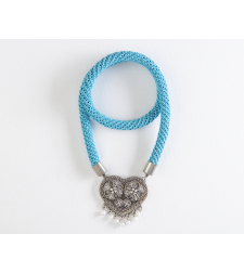 necklace ofri in light blue / vintage heart