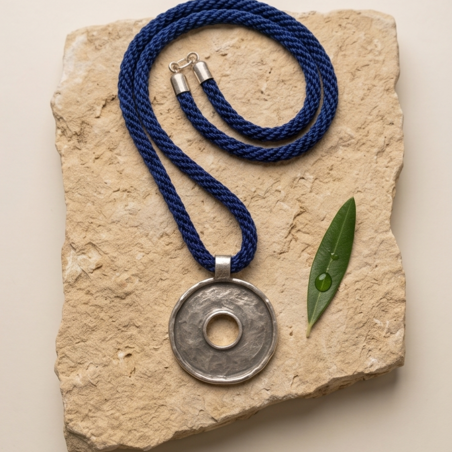 Statement Jewelry for Women – How Bold Jewelry Can Express Your 