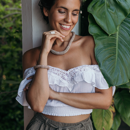 Jewelry for Teenage Girls – A Gift That Offers So Much More Than