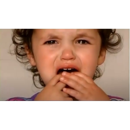וידאו ארט בכיה | Crying