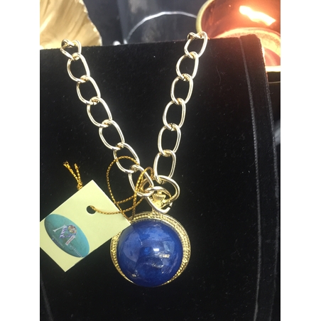 שרשראות בצבעים