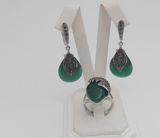 סט ירוק גן עדן עגילים+טבעת 