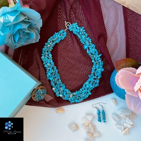 רקמת אבנים תכלת