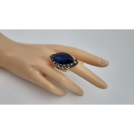 קסם של טבעת 