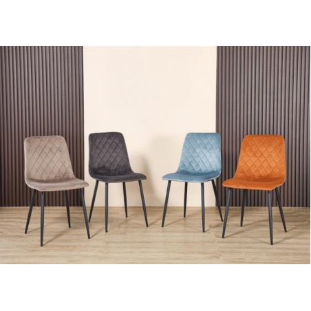 כיסא דגם DANIEL CHAIR