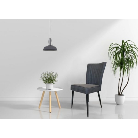 כיסא דגם C-688