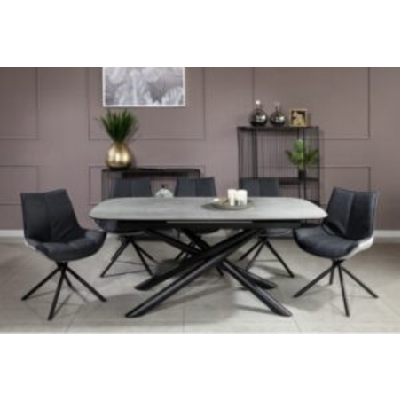 פינת אוכל עם 6 כסאות