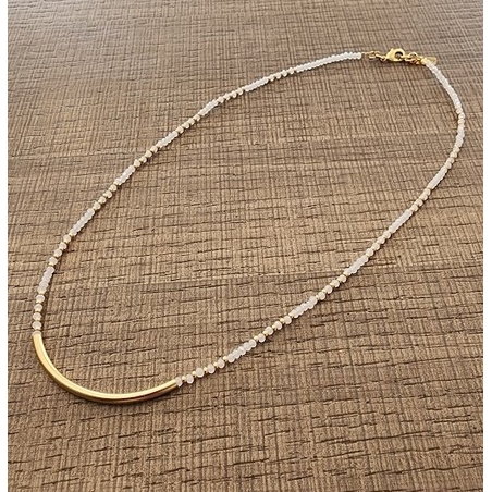 שרשרת קריסטלים לבנה וזהב בעיצוב JewelRina | תכשיט יוקרתי